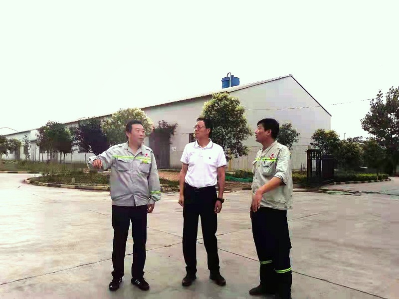 生態(tài)水泥公司黨委書記、董事長張超暉深入富平公司調(diào)研指導(dǎo)工作
