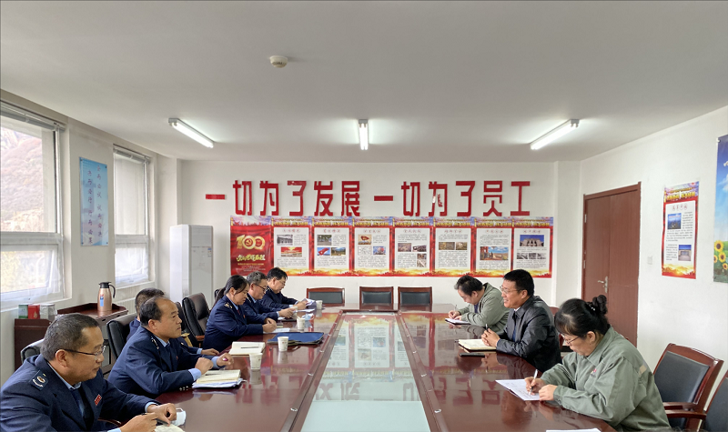 黃陵公司：送政策上門(mén) 助企業(yè)減負(fù)
