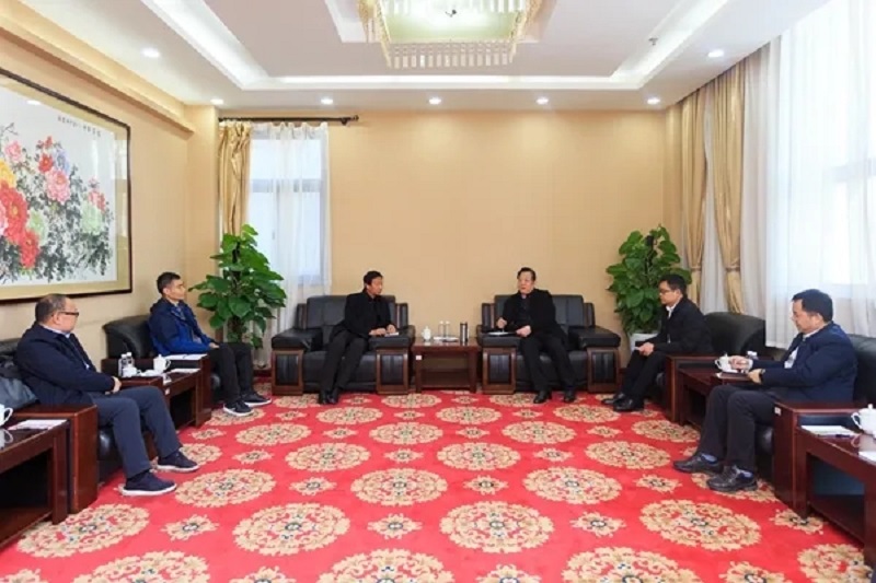 漢中公司與彬長礦業(yè)集團達(dá)成合作意向 共同打造煤矸石固廢處理示范基地