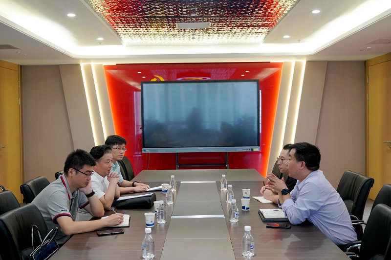 陜西省科技廳秦創(chuàng)原創(chuàng)新驅(qū)動平臺建設處處長夏學禮一行到智引公司調(diào)研指導工作