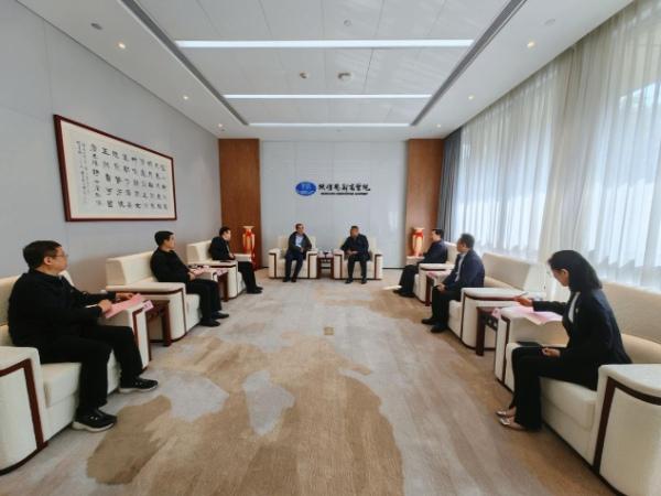 國家能源集團陜西電力有限公司黨委書記、董事長何深一行參訪陜煤思創(chuàng)高管院