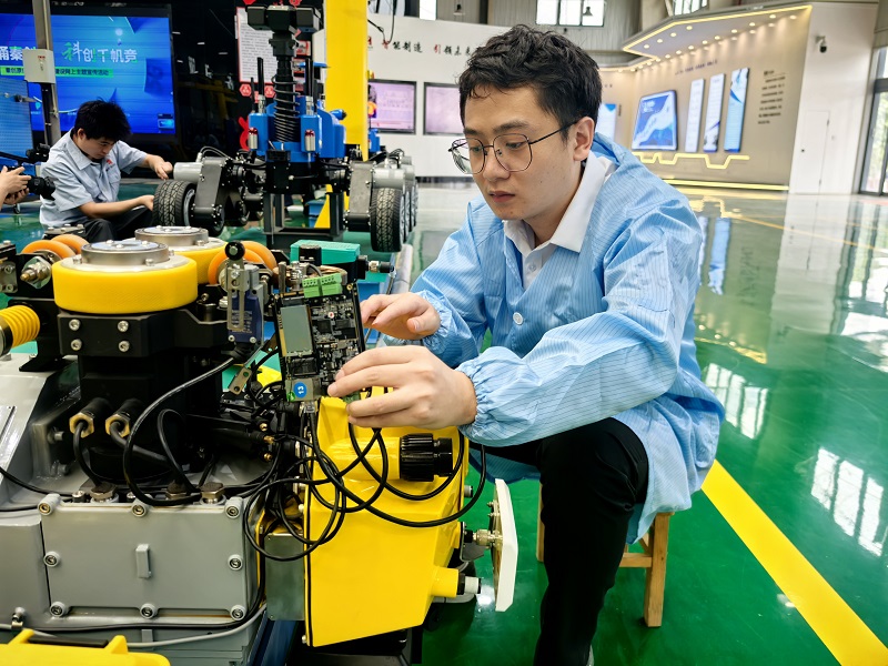 “培、用、效”——解鎖陜西建材科技的人才管理“秘籍”