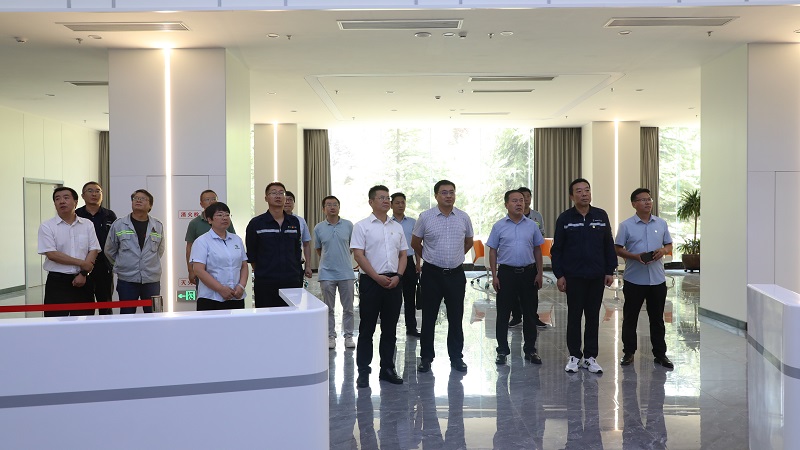 陜西煤業(yè)新型能源科技公司一行來富平公司座談交流