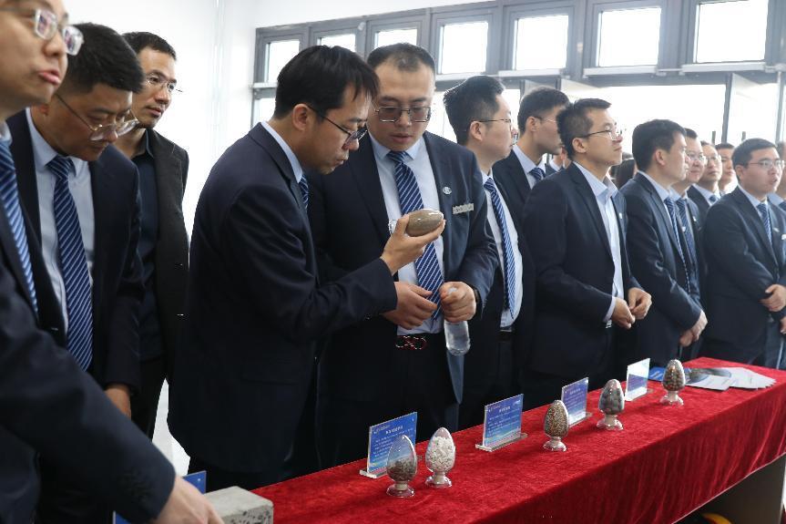 陜煤思創(chuàng)學(xué)院到黃陵新材公司開展研學(xué)活動
